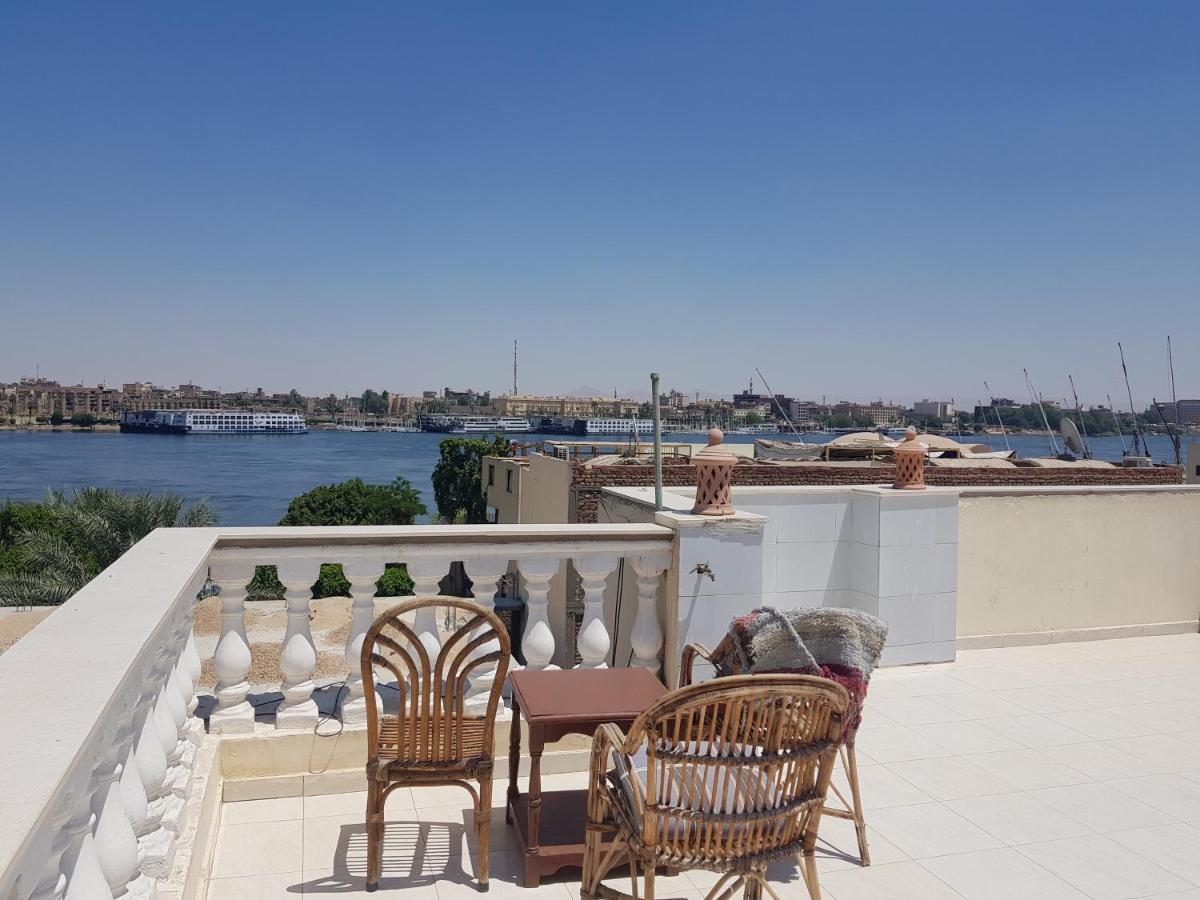 Appartement Nile Sunrise Flats à Louxor Extérieur photo