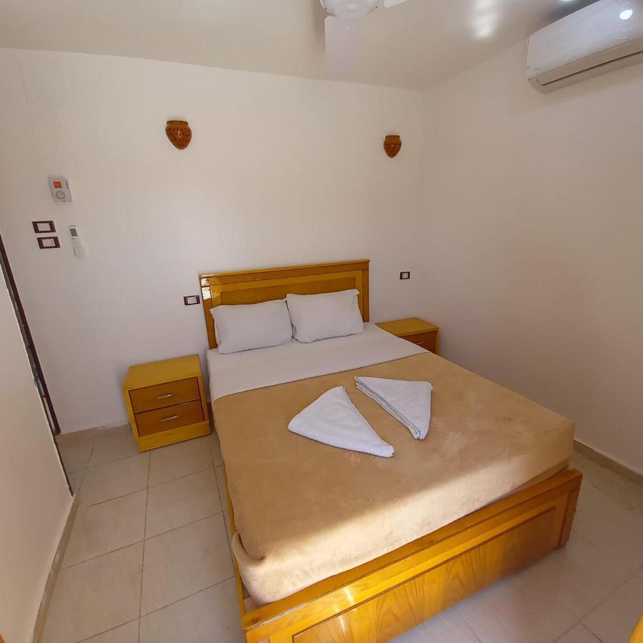 Appartement Nile Sunrise Flats à Louxor Extérieur photo