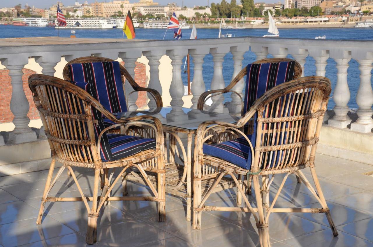 Appartement Nile Sunrise Flats à Louxor Extérieur photo